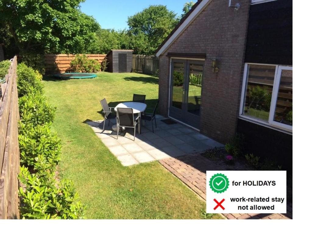 Buitenhuis Egmond Egmond aan den Hoef Esterno foto