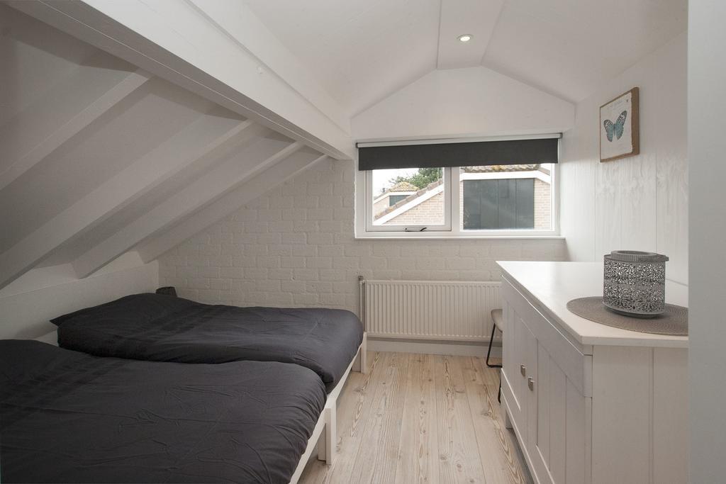 Buitenhuis Egmond Egmond aan den Hoef Esterno foto